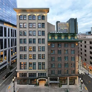 https://woodlark.portland-hotels.info
